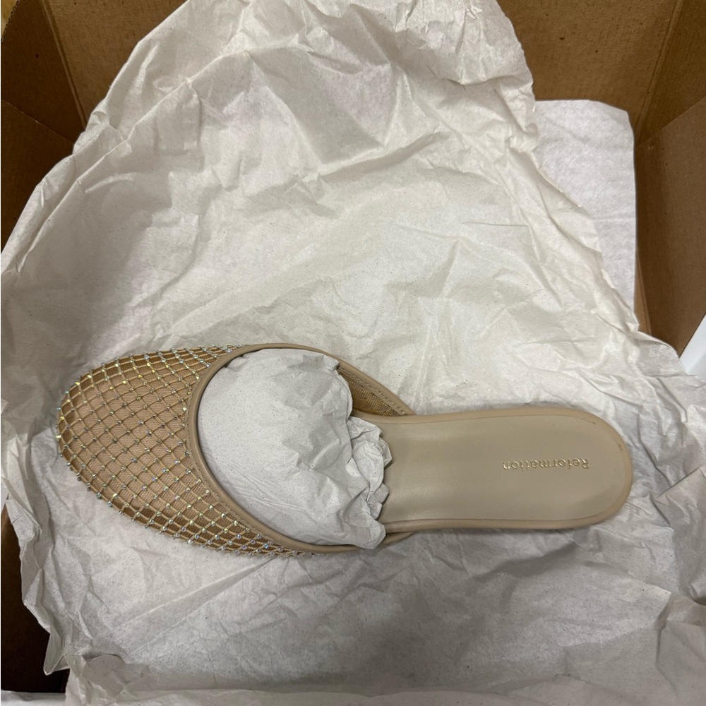 Reformation Mesh mule